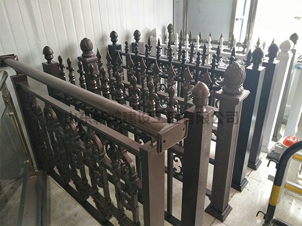 護(hù)欄廠家