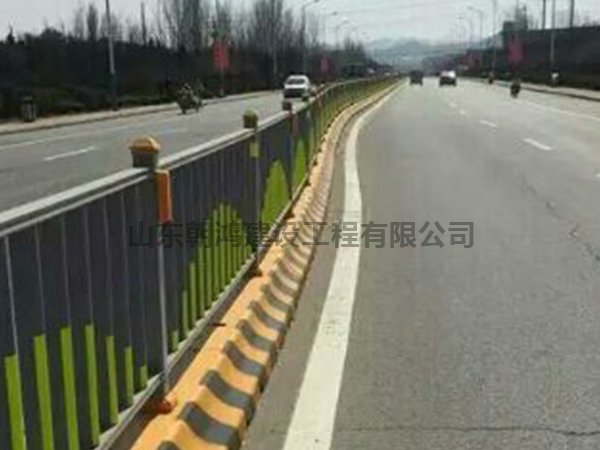 山東濟(jì)南圍擋護(hù)欄廠家
